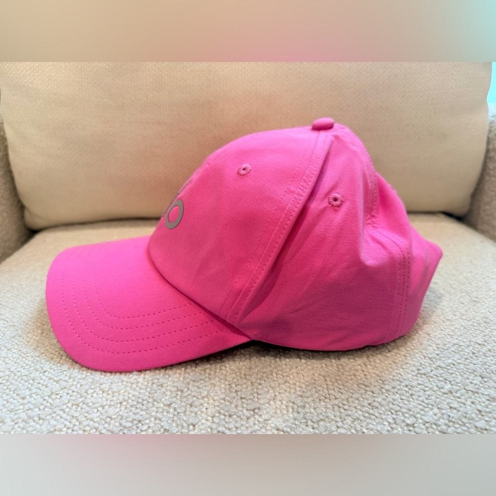 ALO Performance Off Duty Cap - Pink - Picture 2 of 6